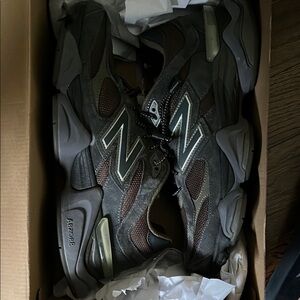New Balance 9060 Gray and Brown Sneakers Athletic Design 🔥🔥💧💧